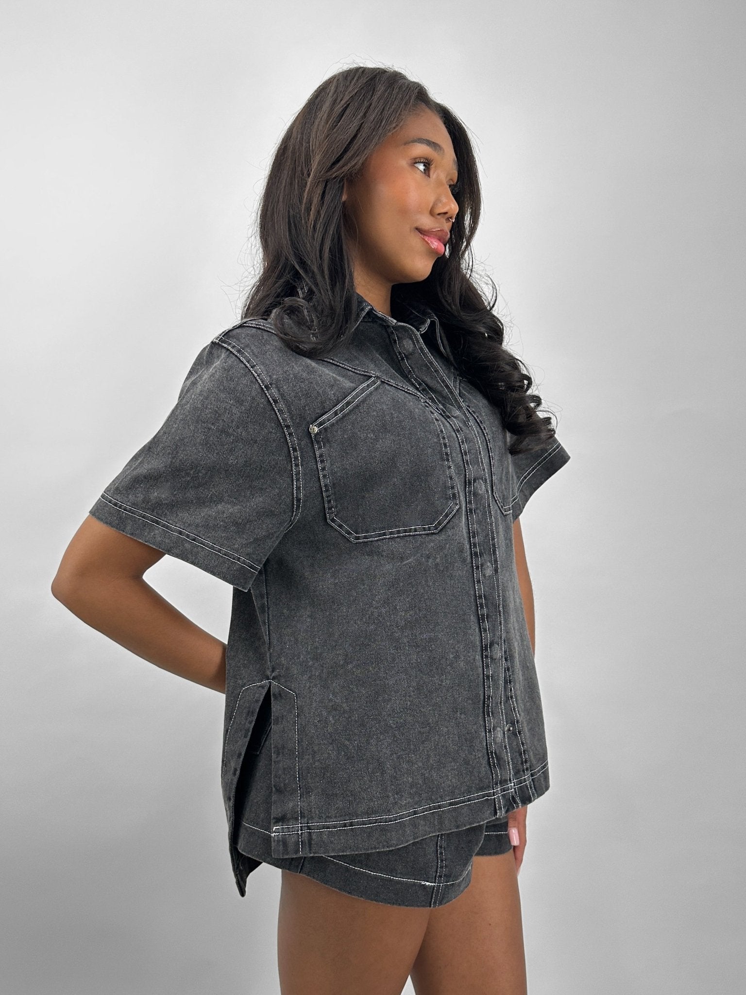 Contrast Stitch Short Sleeve Denim Button Down - Vamp Official