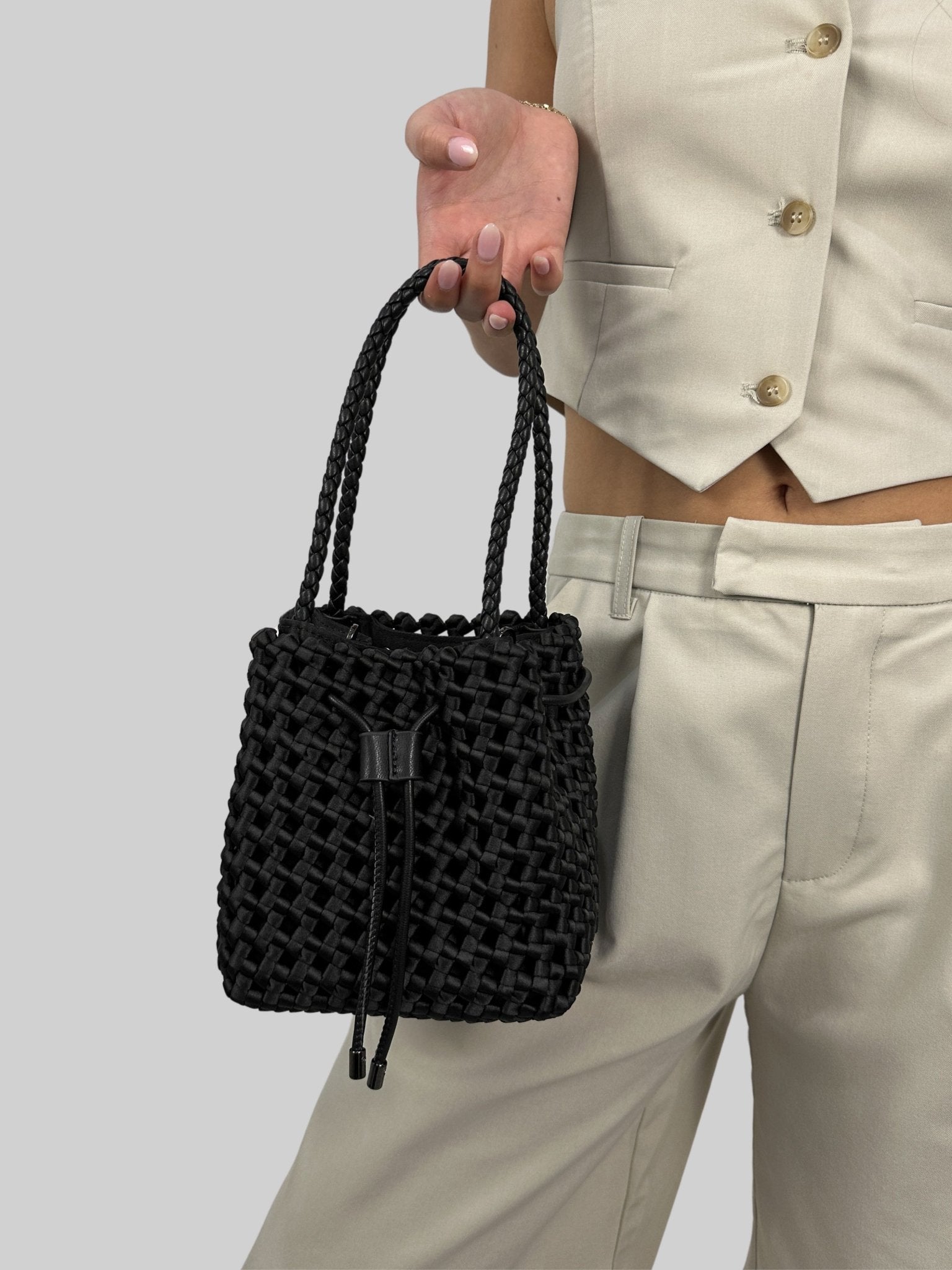 Dakota Woven Mini Bucket Bag - Vamp Official