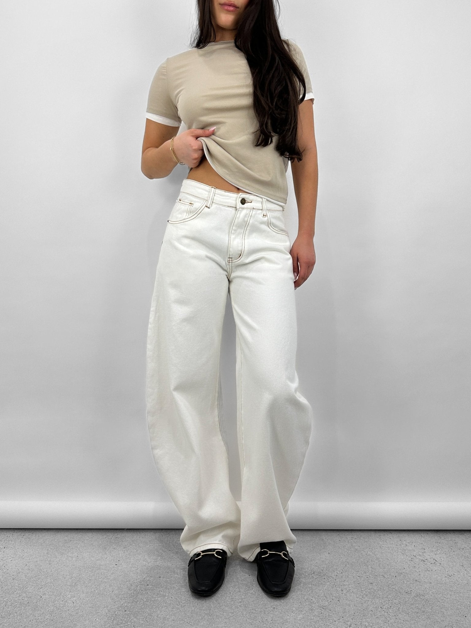 Horseshoe Barrel Leg Jeans - Vamp Official