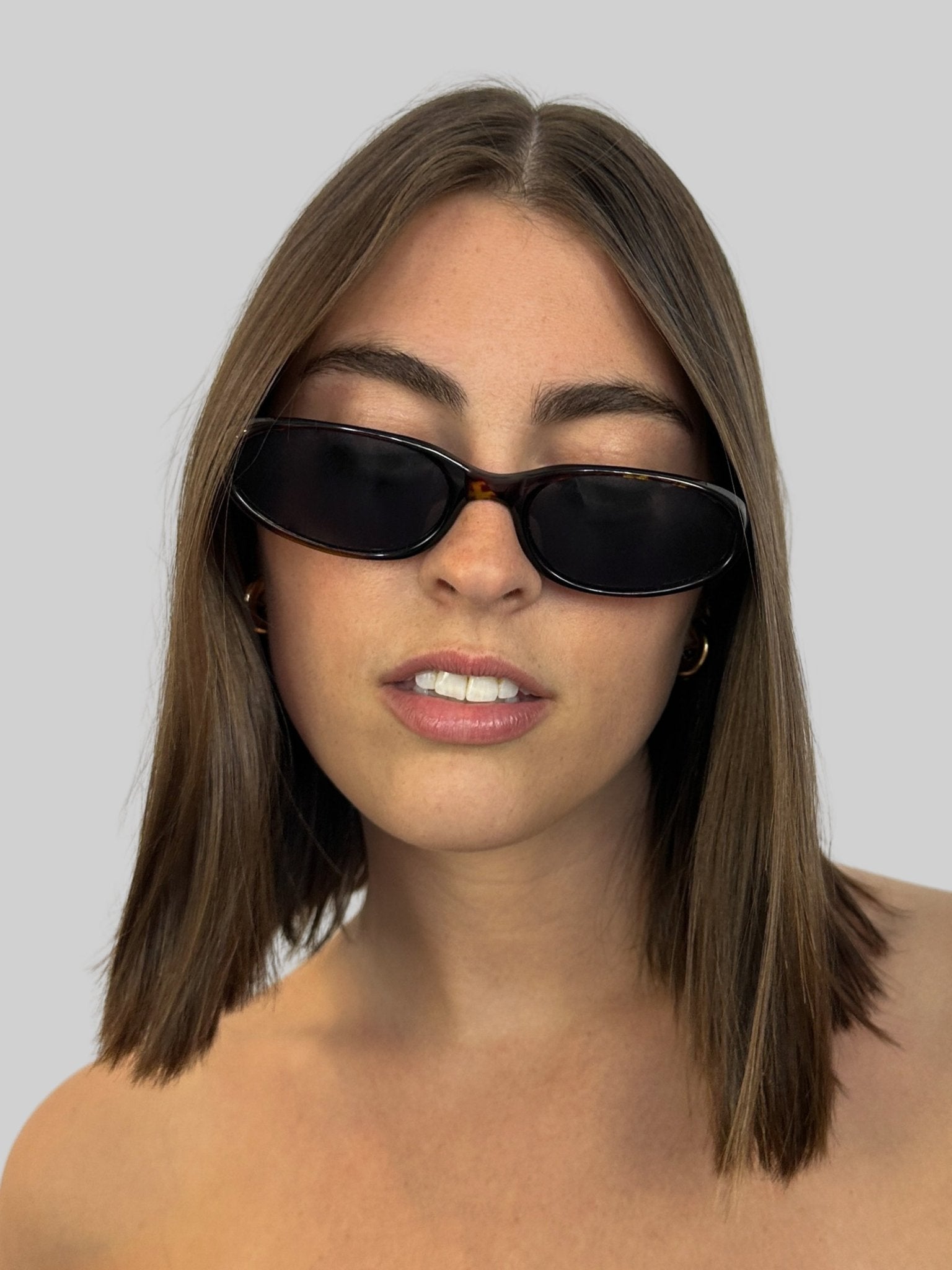 Lizzie Sunglasses - Vamp Official