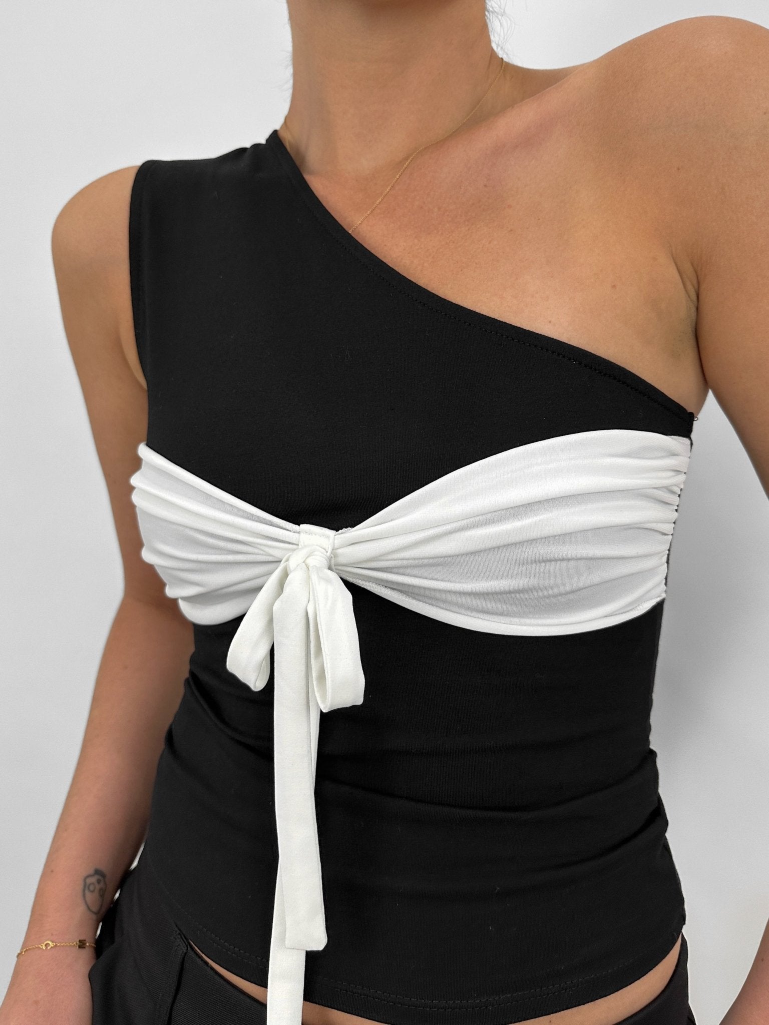 One Shoulder Contrast Tie Chest Tank - Vamp Official