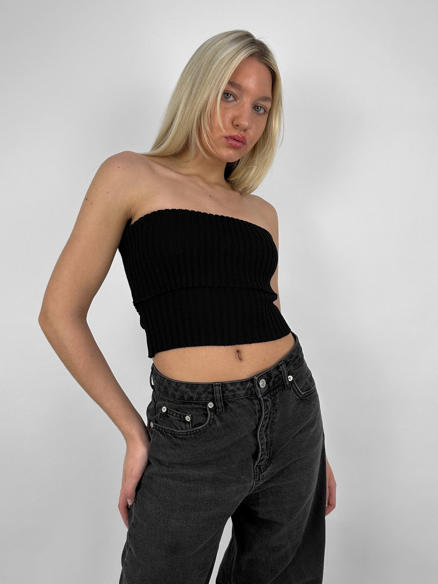 Ribbed Knit Fold Over Tube Top - Vamp Official