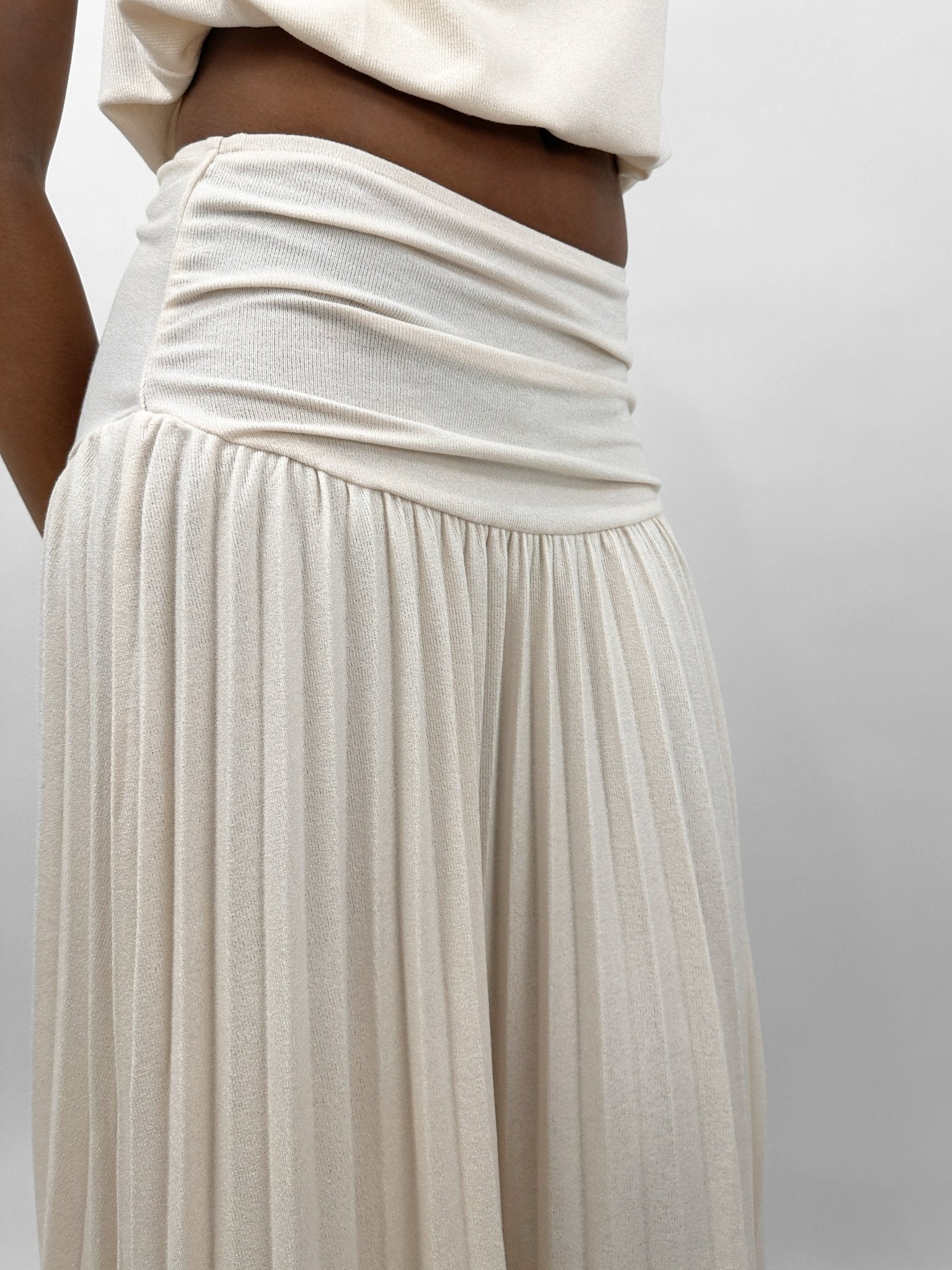 Ruche Waist Pleated Maxi Skirt - Vamp Official