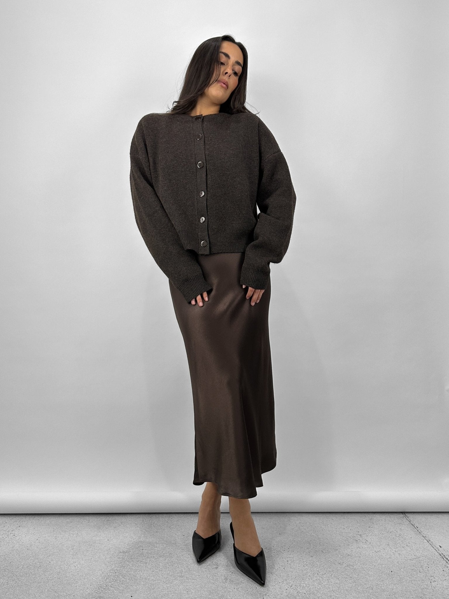 Scoop Neck Satin Midi Dress - Vamp Official