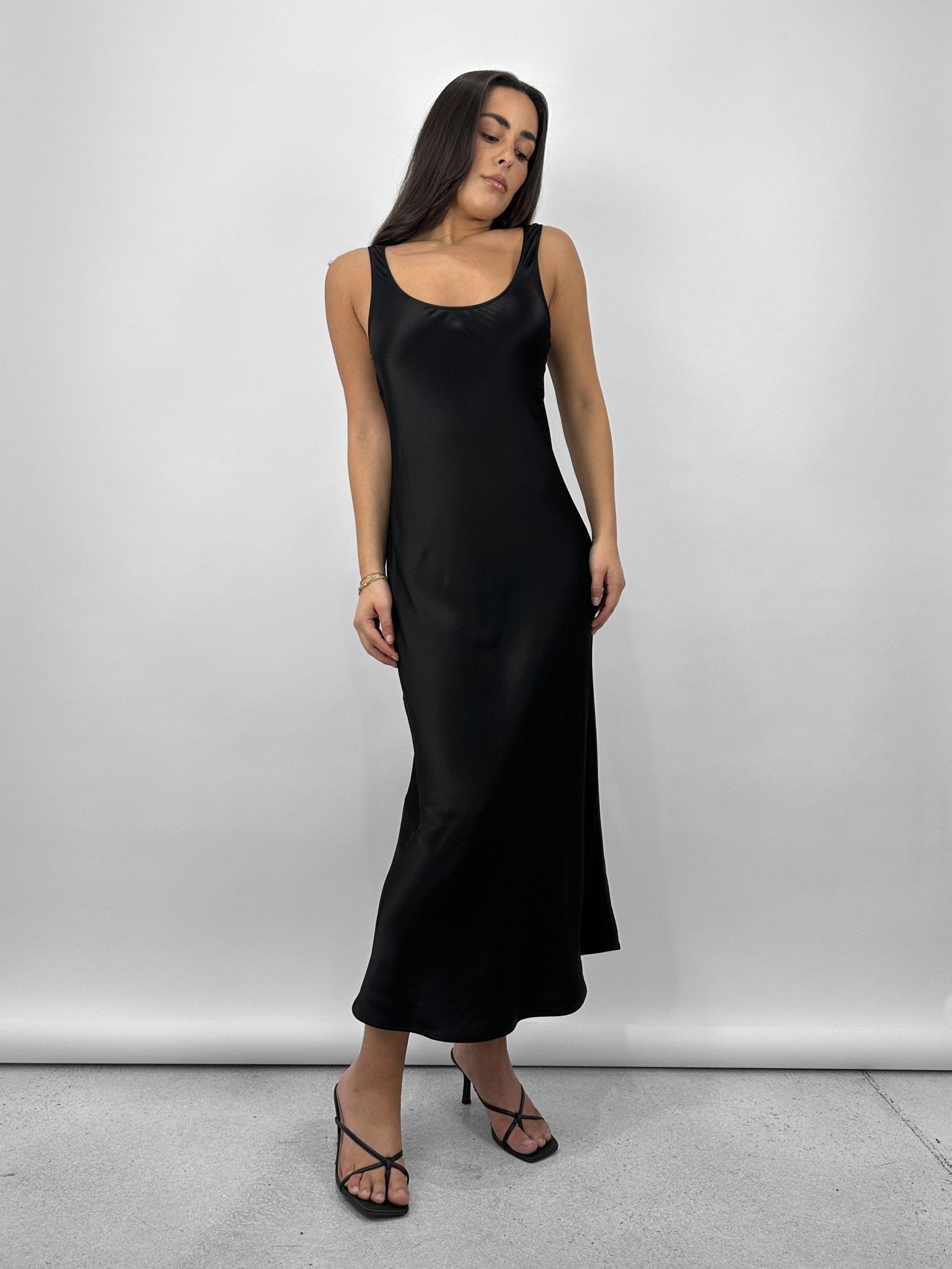 Scoop Neck Satin Midi Dress - Vamp Official