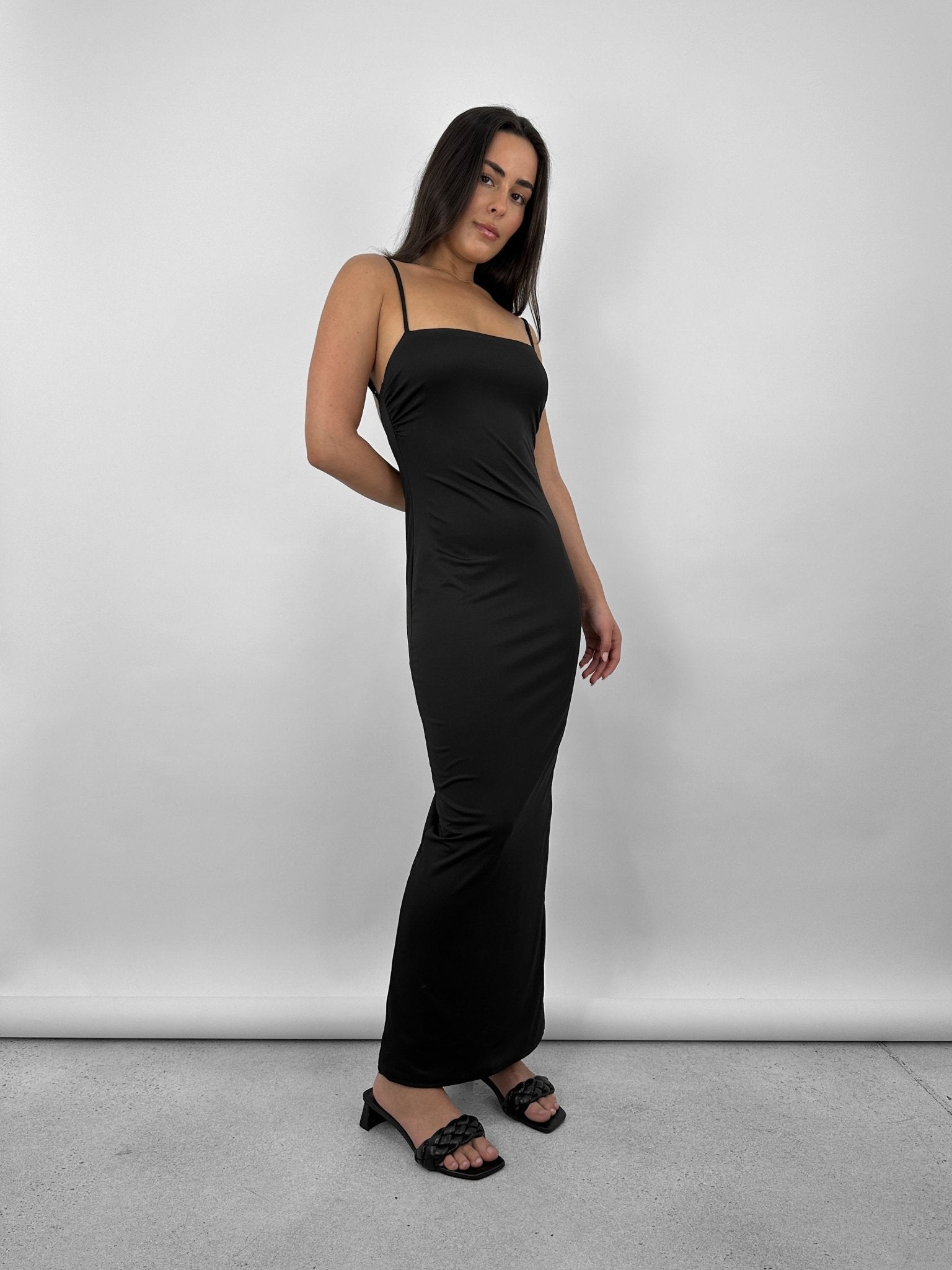 Square Neck Fitted Midi Dress - Vamp Official