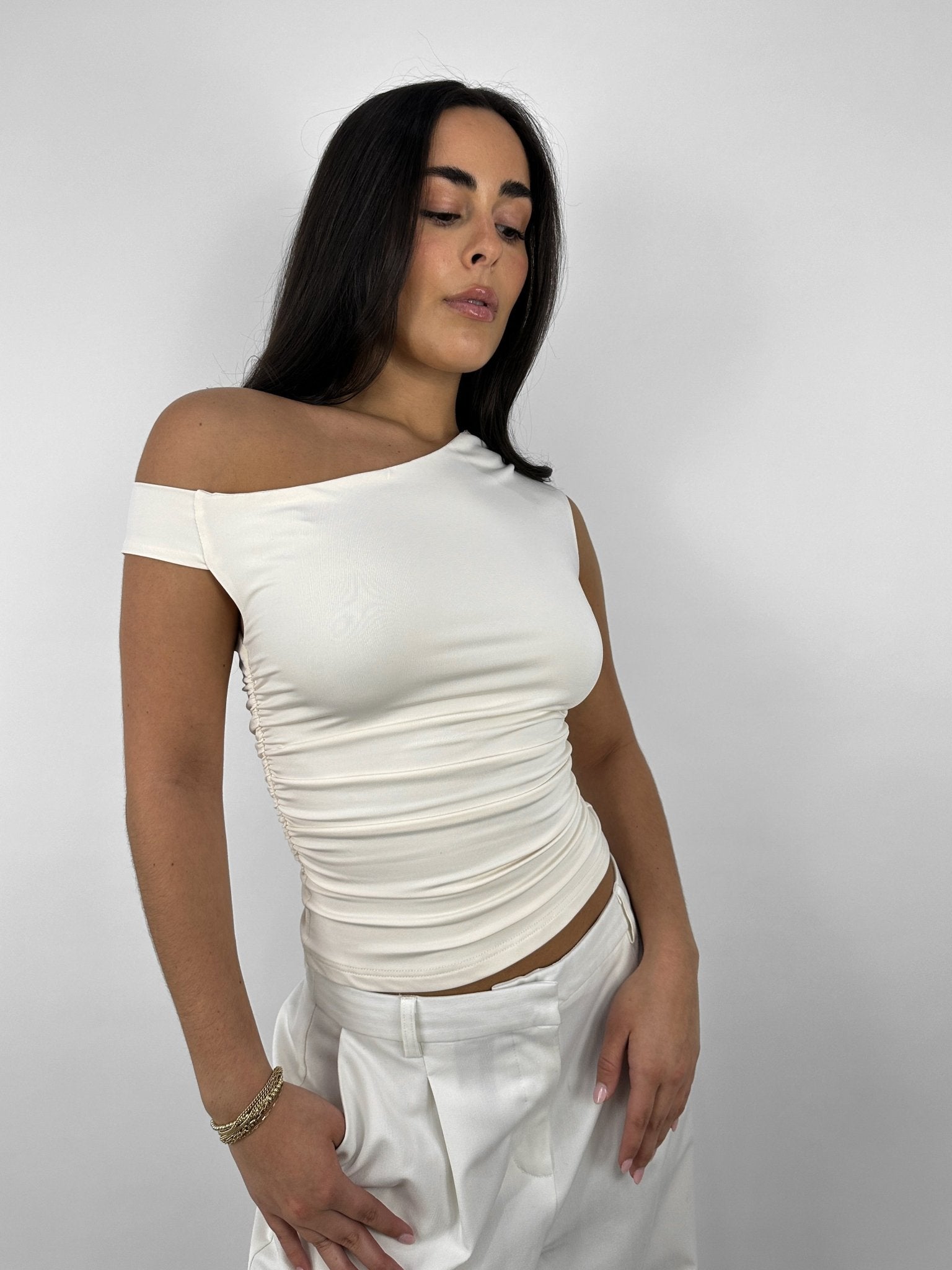 Asymmetrical Off The Shoulder Ruched Top - Vamp Official