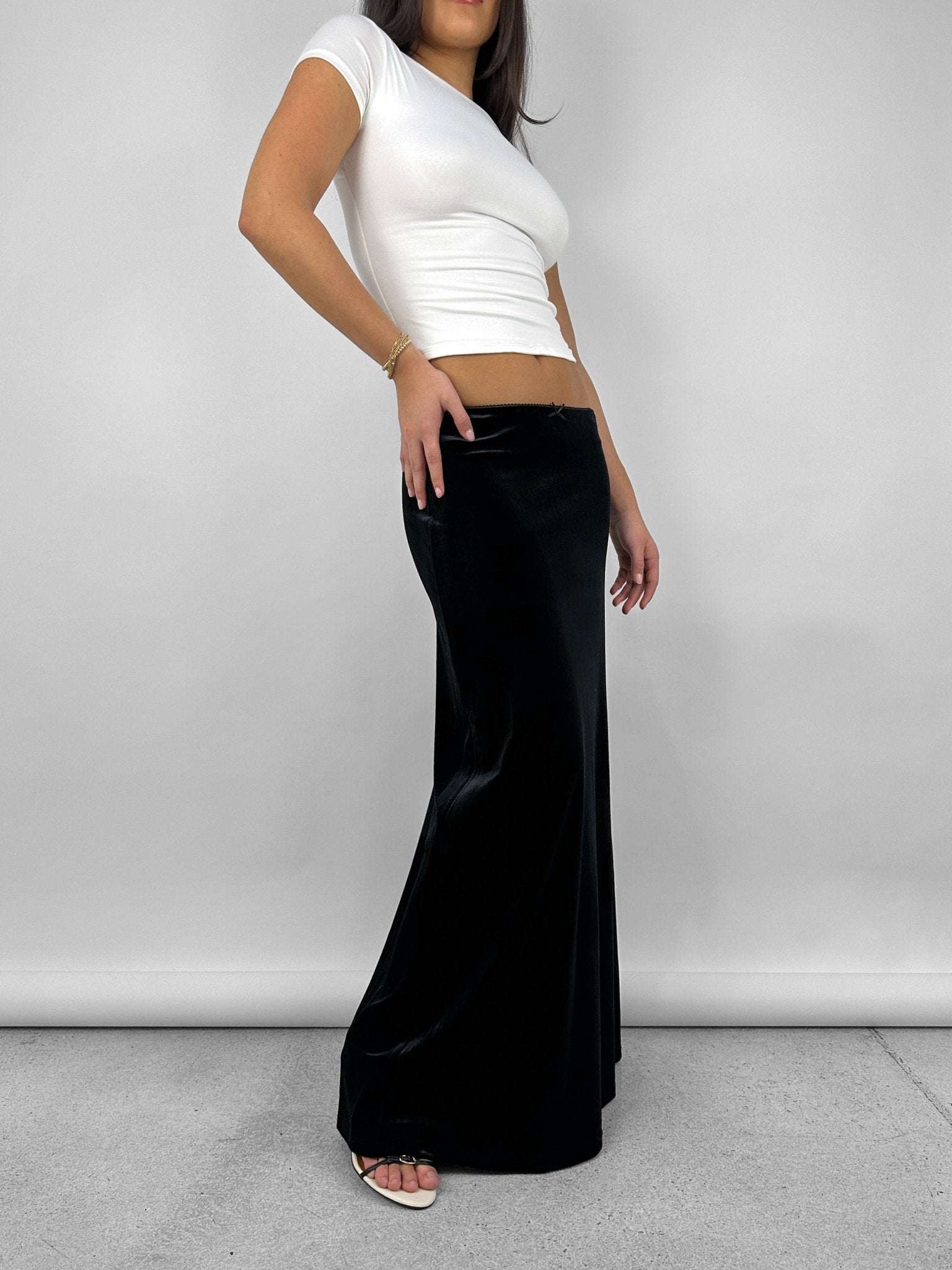 Bow Detail Velvet Midi Skirt - Vamp Official