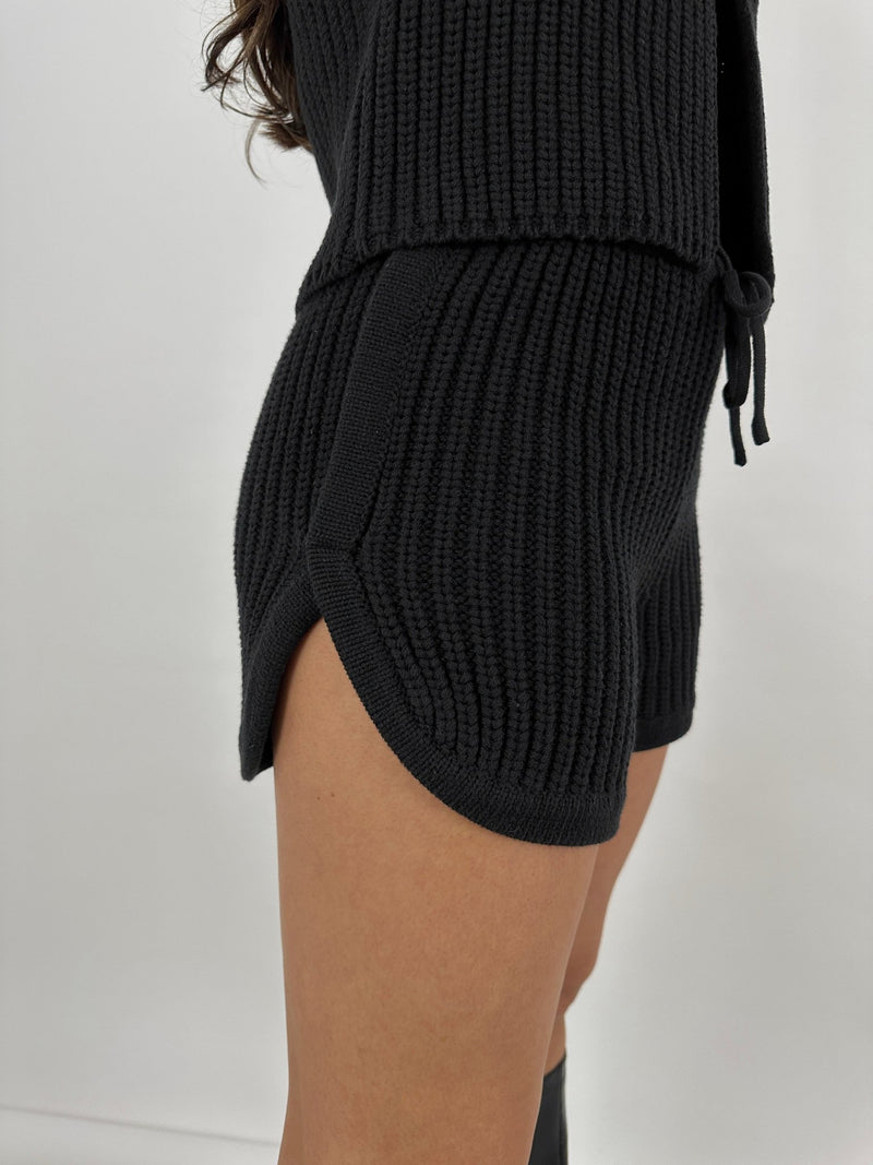 Chunky Knit Vest & Short Set - Vamp Official