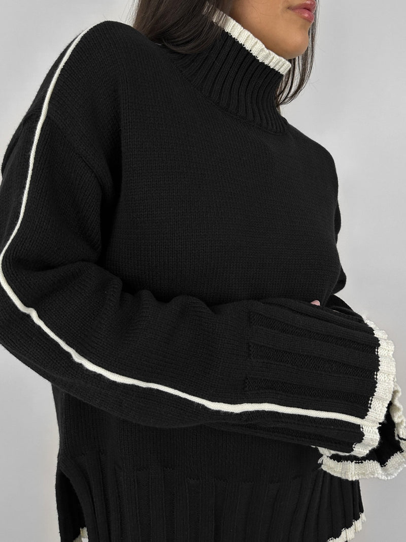 Contrast Detail Turtleneck Knit Sweater - Vamp Official