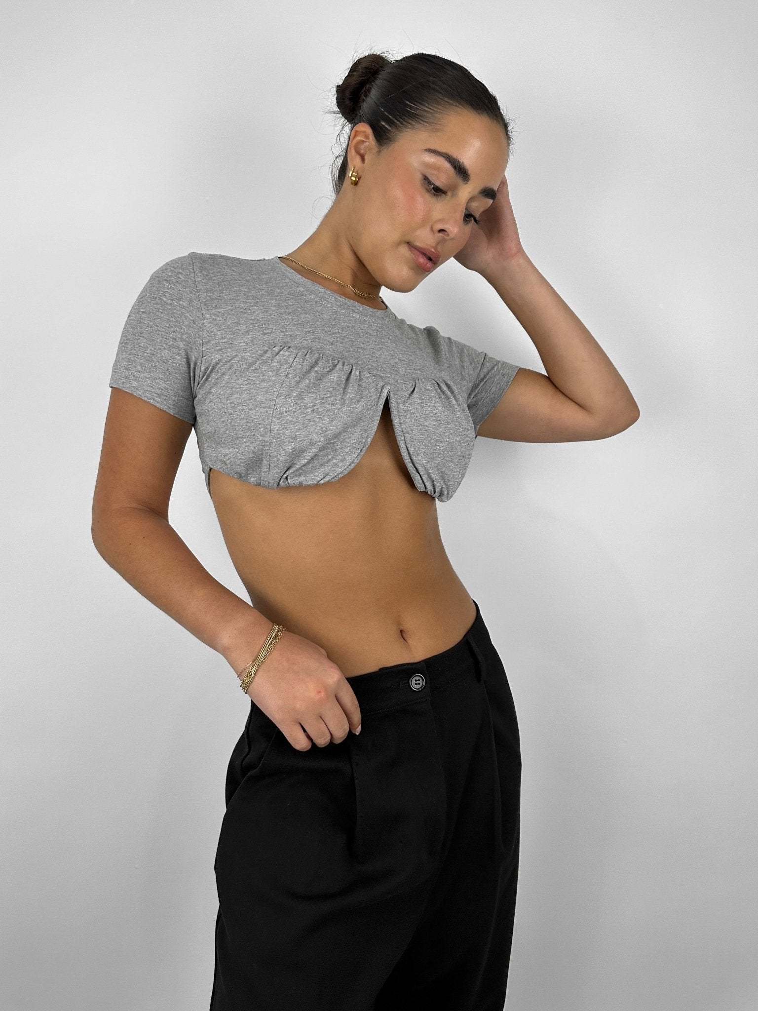 Crew Neck Cropped Underwire Tee - Vamp Official