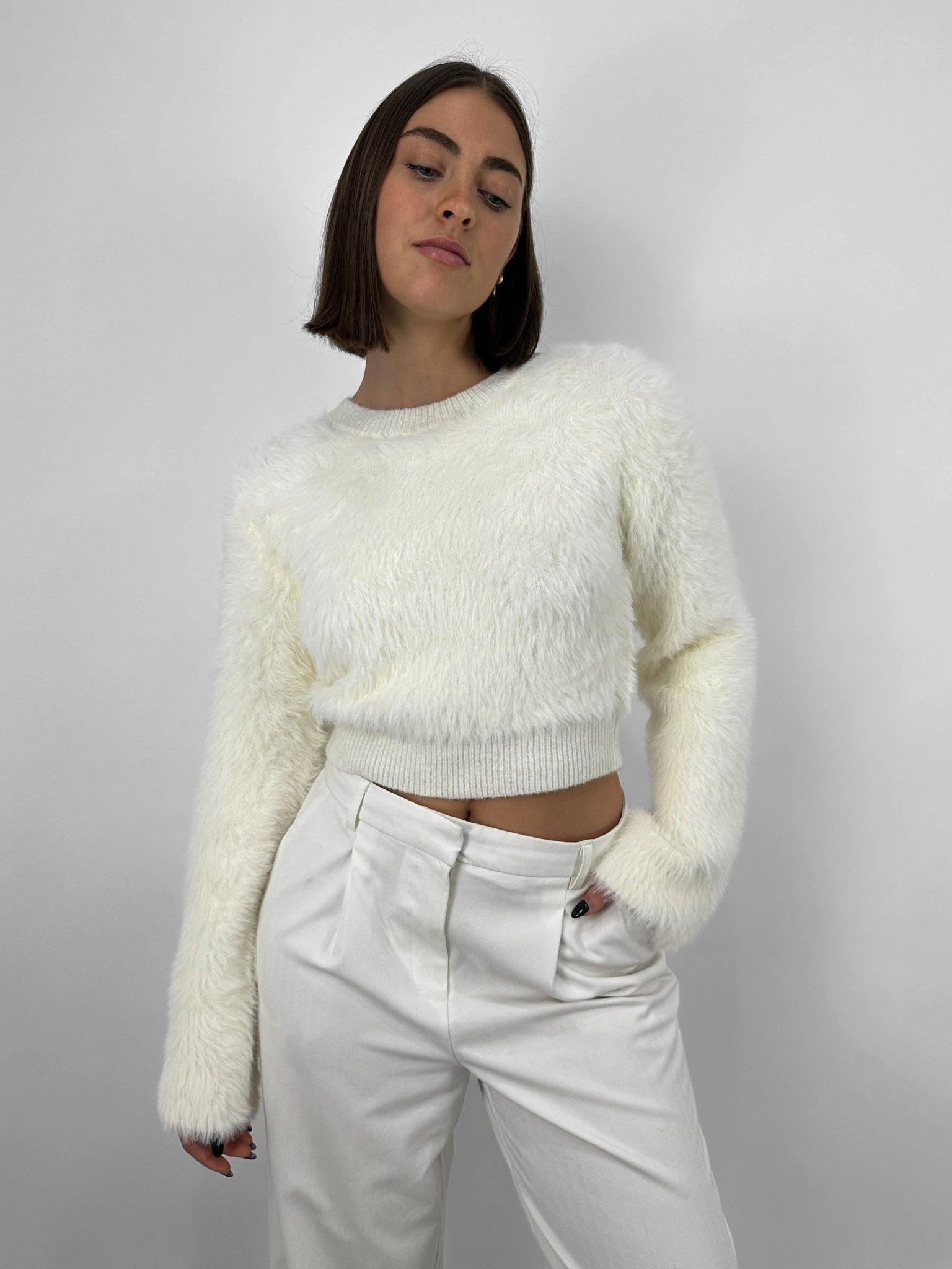 Cropped Wide Sleeve Fuzzy Sweater - Vamp Official