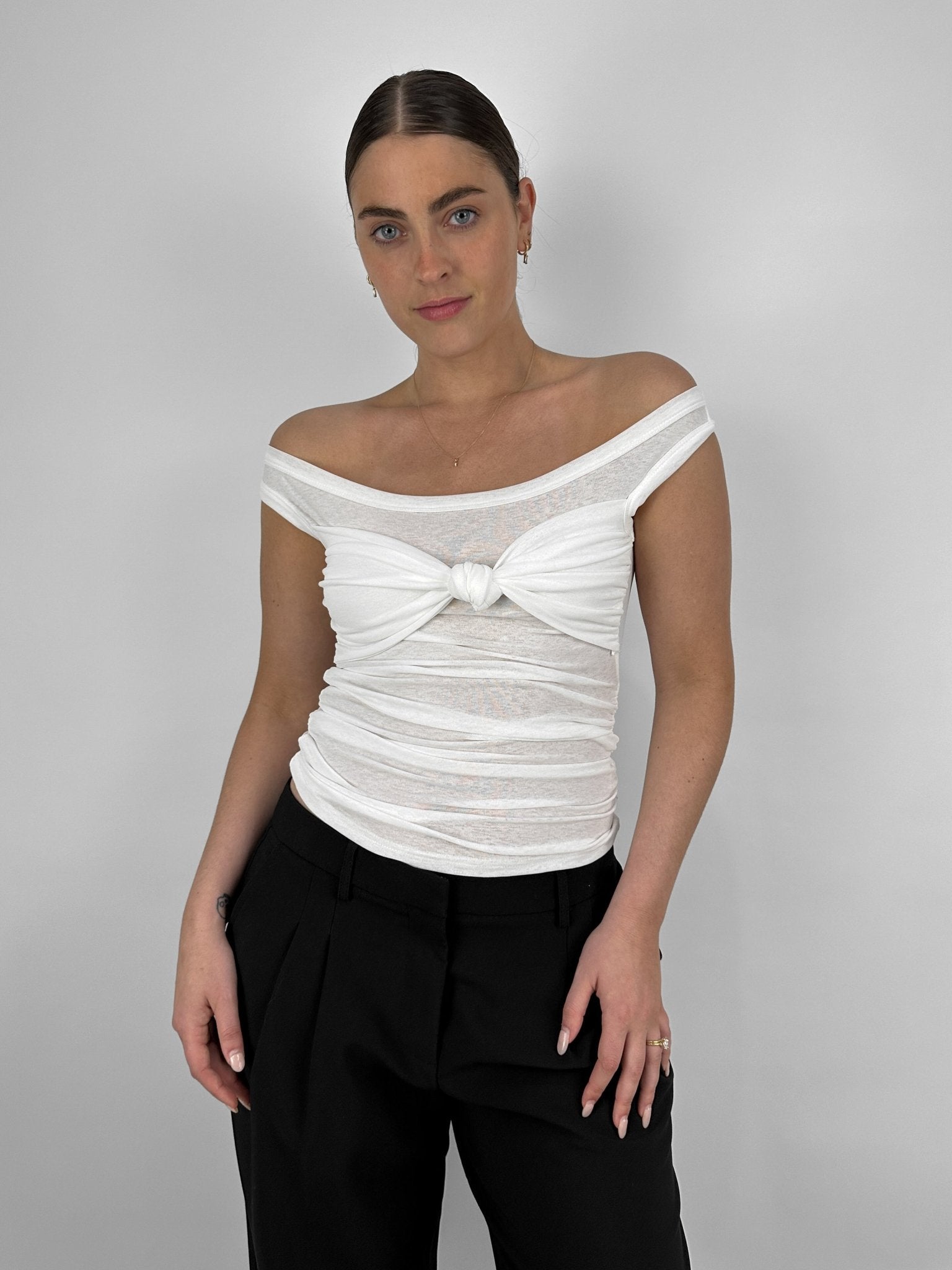 Knotted Chest Off The Shoulder Tank - Vamp Official