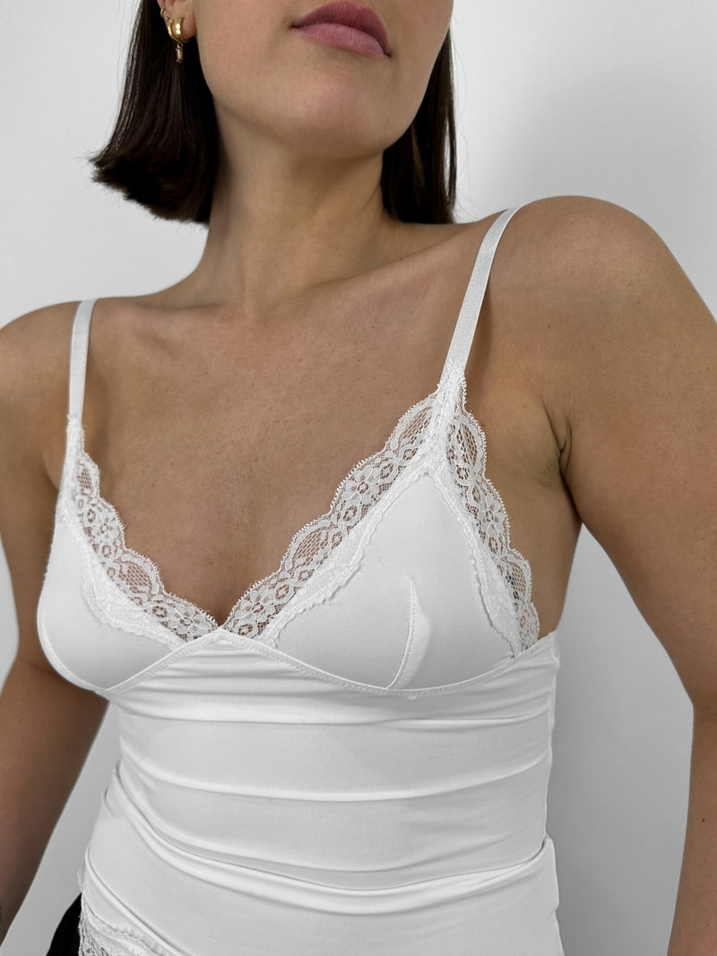 Lace Trim V Neck Tank - Vamp Official