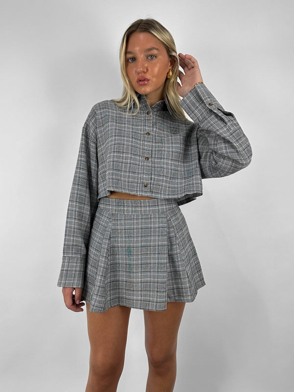 Plaid Cropped Button Down Top - Vamp Official