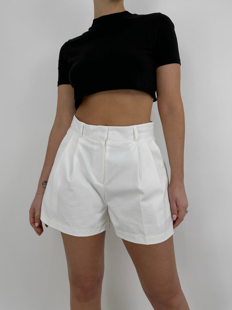 Pleated Wide Leg Trouser Shorts - Vamp Official