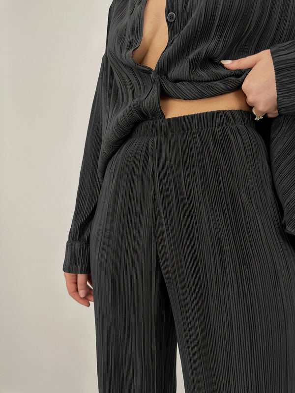 Plissé Textured High Rise Pants - Vamp Official