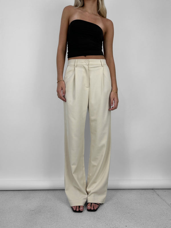 Relaxed Wide Leg Trousers - Vamp Official