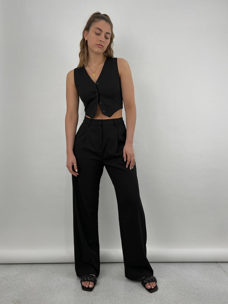 Relaxed Wide Leg Trousers - Vamp Official