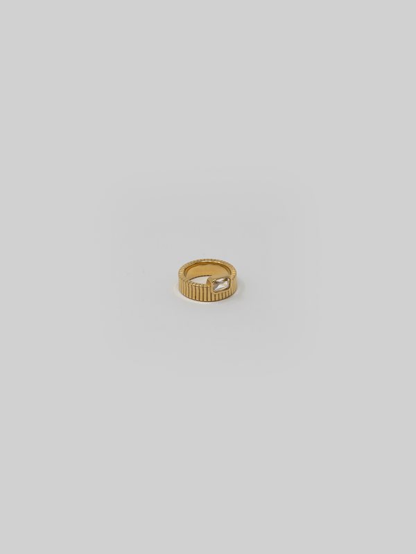 Ribbed Offset Diamond Band Ring - Vamp Official