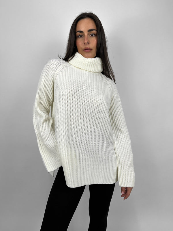 Side Slit Turtleneck Sweater - Vamp Official