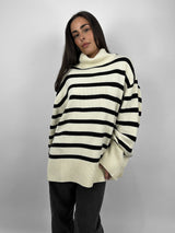 Striped Oversized Turtleneck Sweater - Vamp Official