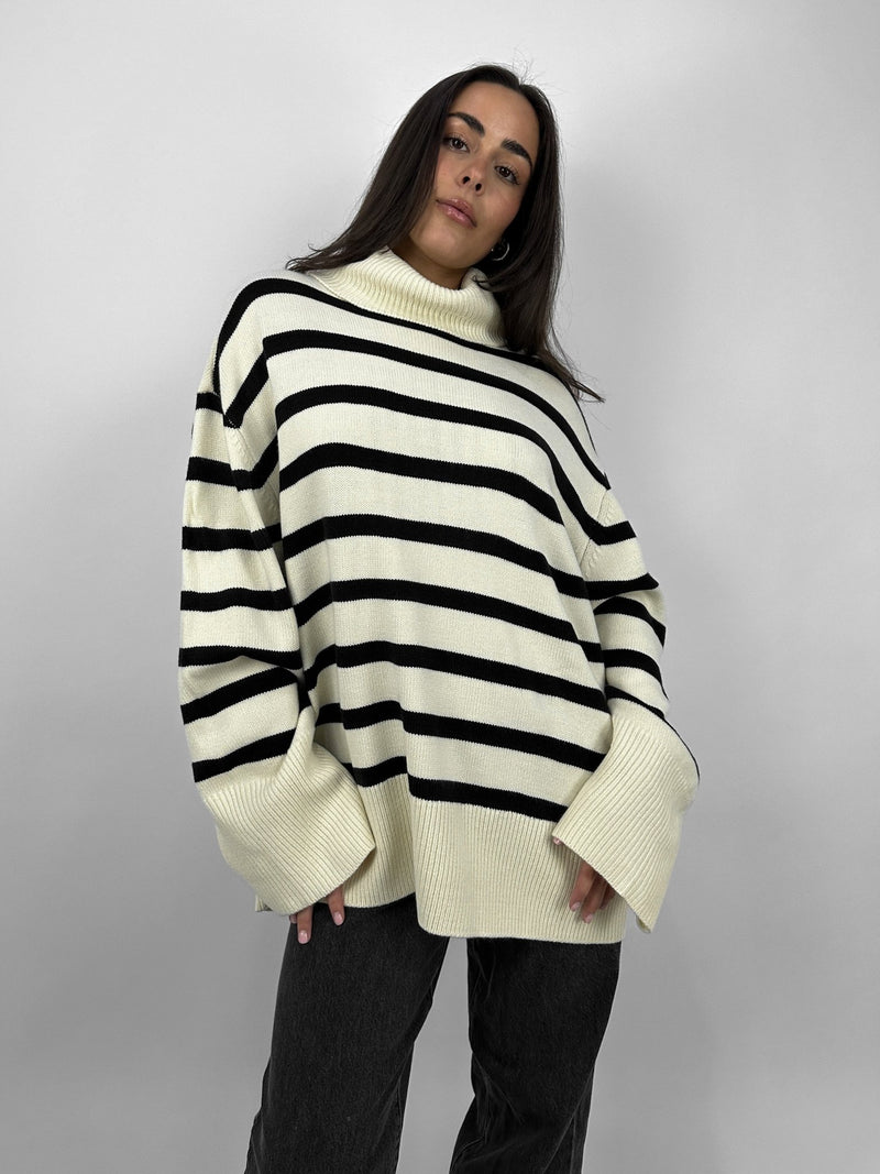 Striped Oversized Turtleneck Sweater - Vamp Official