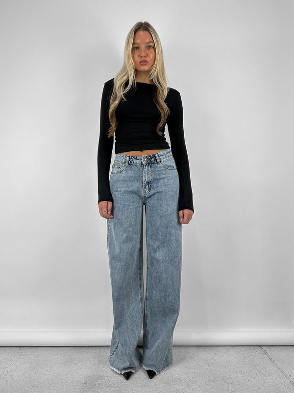 Ultra Wide Leg Baggy Jeans - Vamp Official